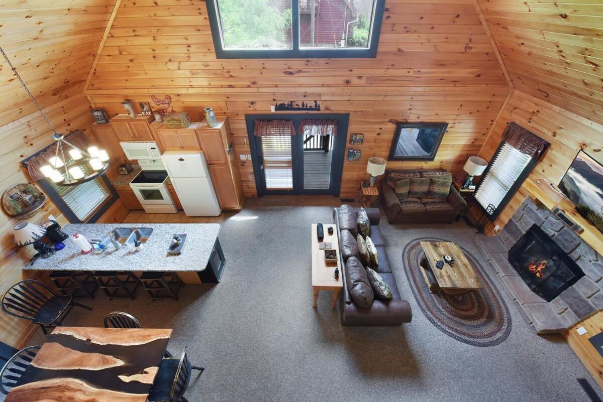 Ryes And Shine Bootlegger'S Cabin! Hot Tub* Pool* Arcade* Billiards *Ev * Pet Friendly เซอเวียร์วีล ภายนอก รูปภาพ