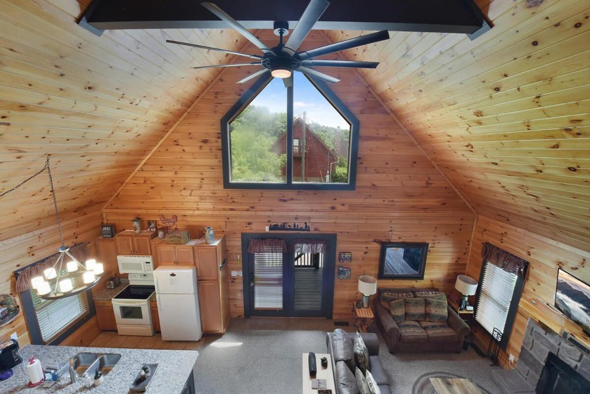 Ryes And Shine Bootlegger'S Cabin! Hot Tub* Pool* Arcade* Billiards *Ev * Pet Friendly เซอเวียร์วีล ภายนอก รูปภาพ